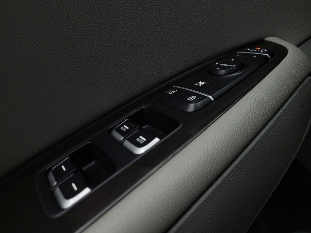 2016 Kia Optima in Chandler, AZ 85225 - 18122470 27