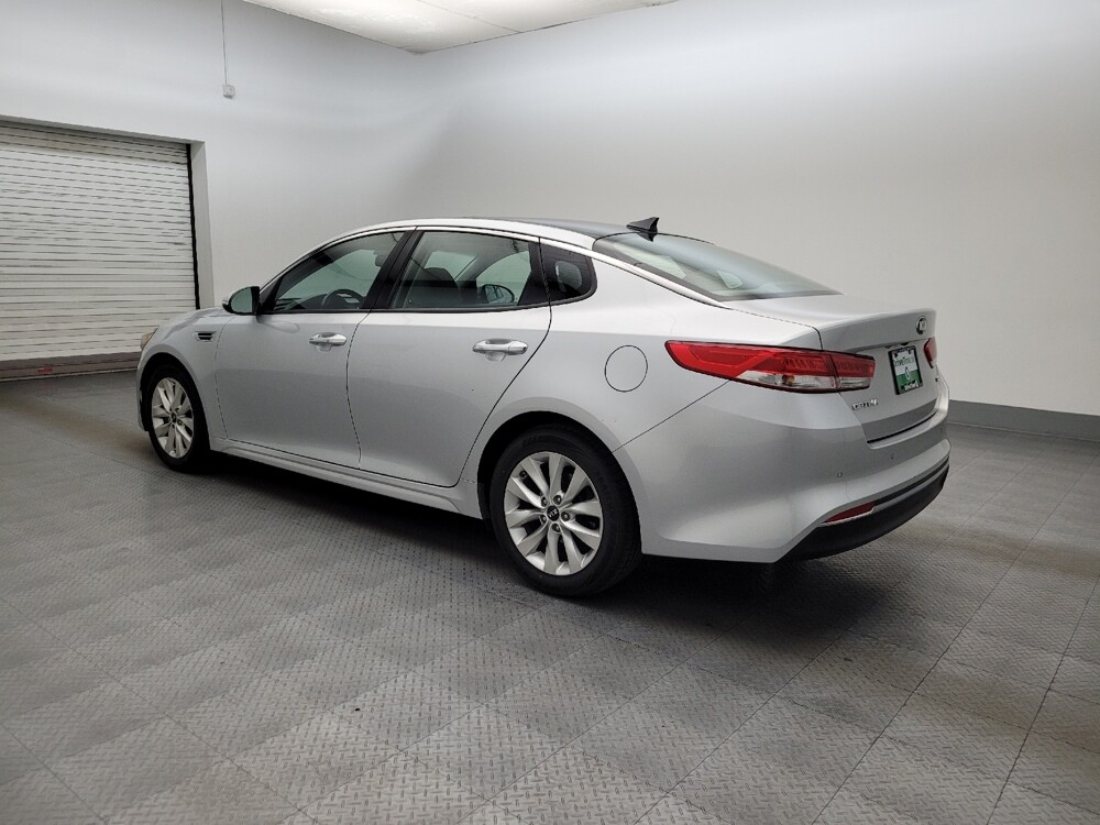 2016 Kia Optima in Chandler, AZ 85225 - 18122470 3