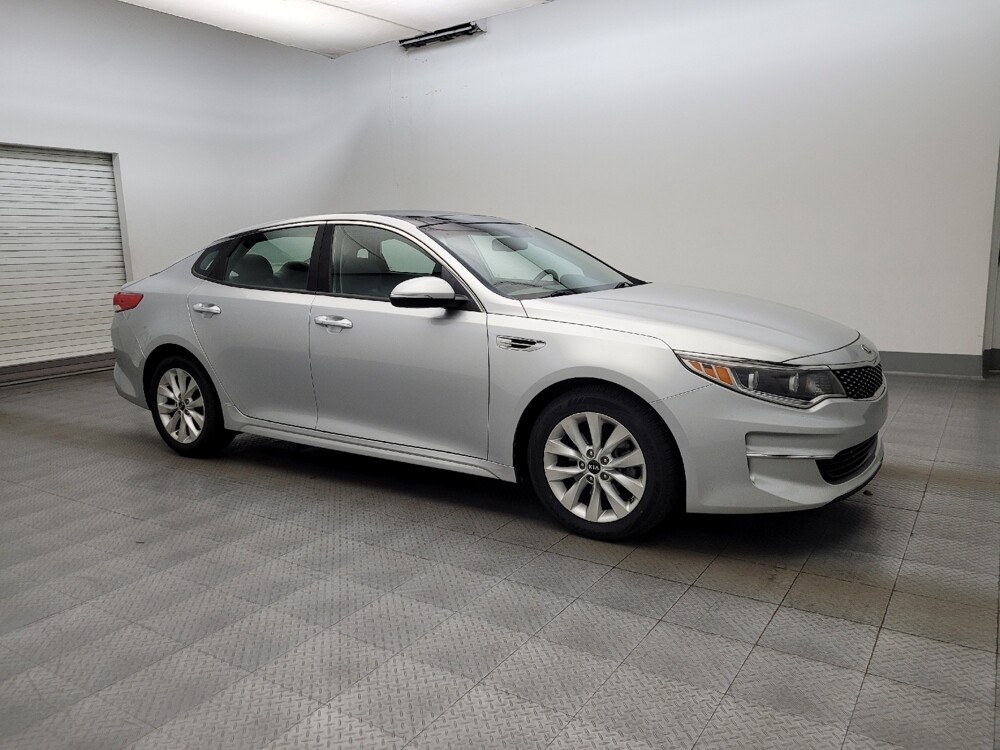 2016 Kia Optima in Chandler, AZ 85225 - 18122470 11