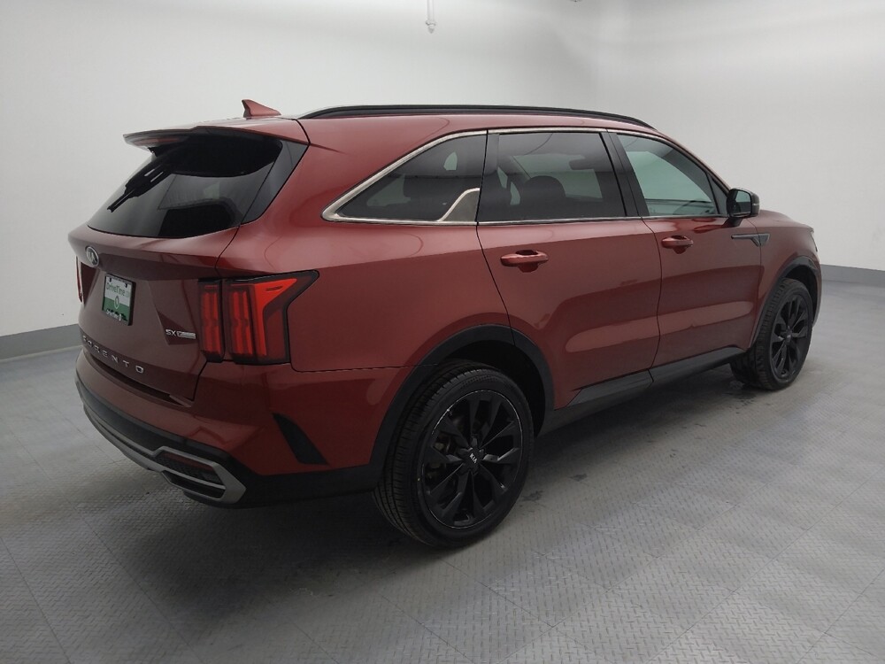 2021 Kia Sorento in Gladstone, MO 64118 - 18122471 10