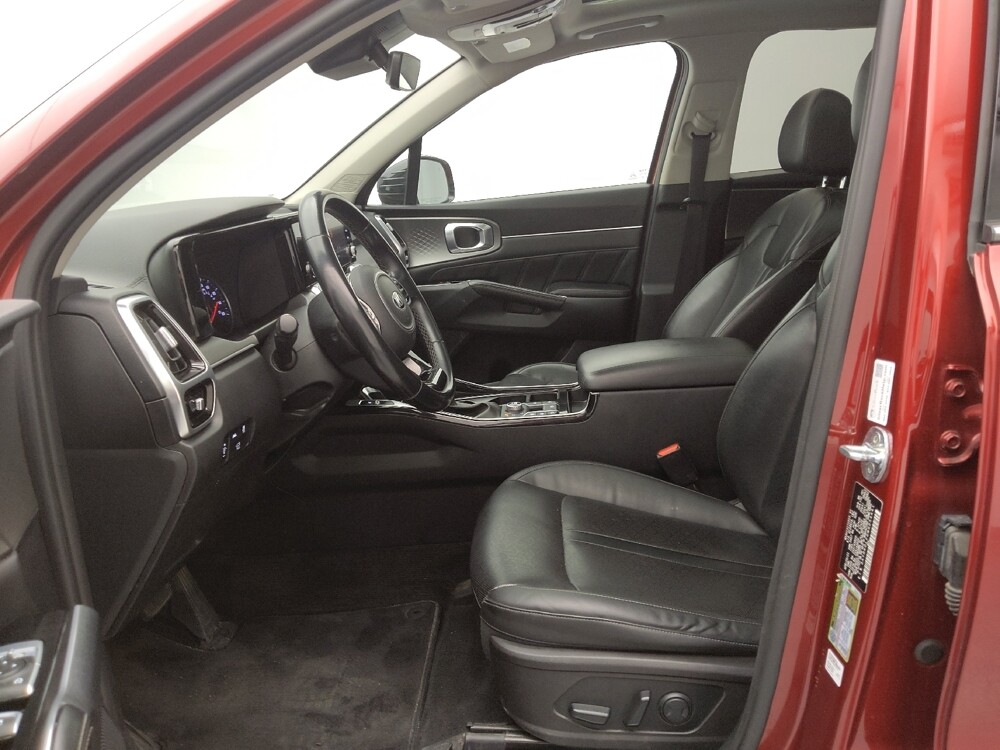 2021 Kia Sorento in Gladstone, MO 64118 - 18122471 17