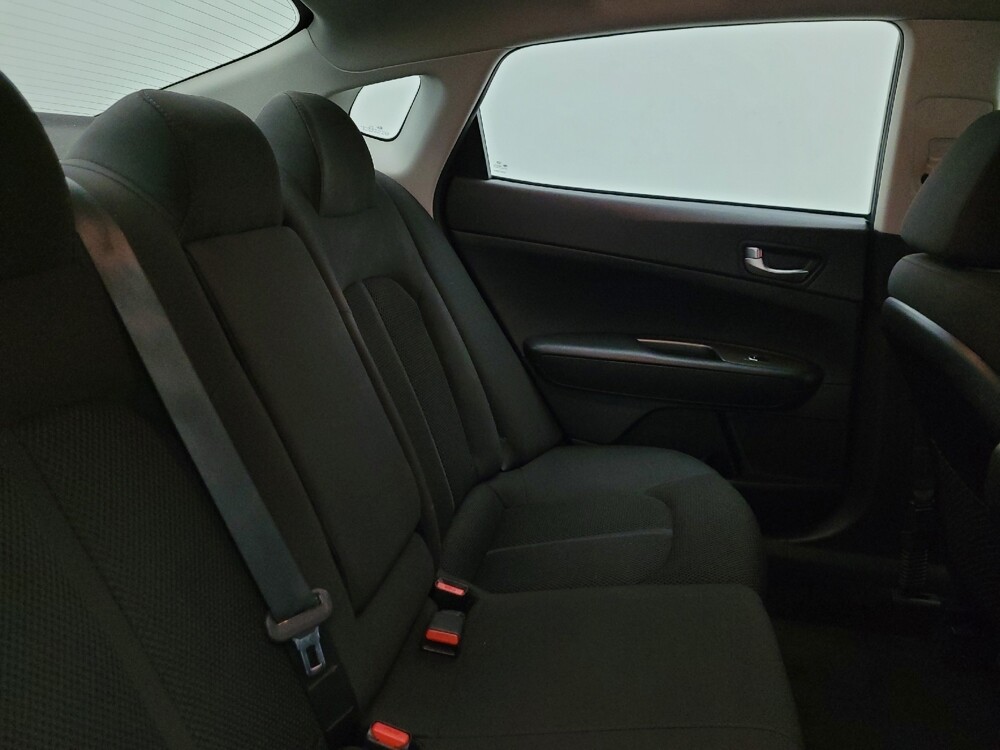 2019 Kia Optima in Glendale, AZ 85301 - 18122475 19