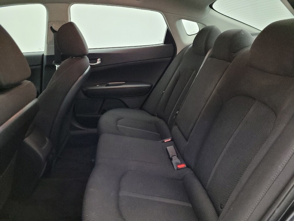 2019 Kia Optima in Glendale, AZ 85301 - 18122475 18