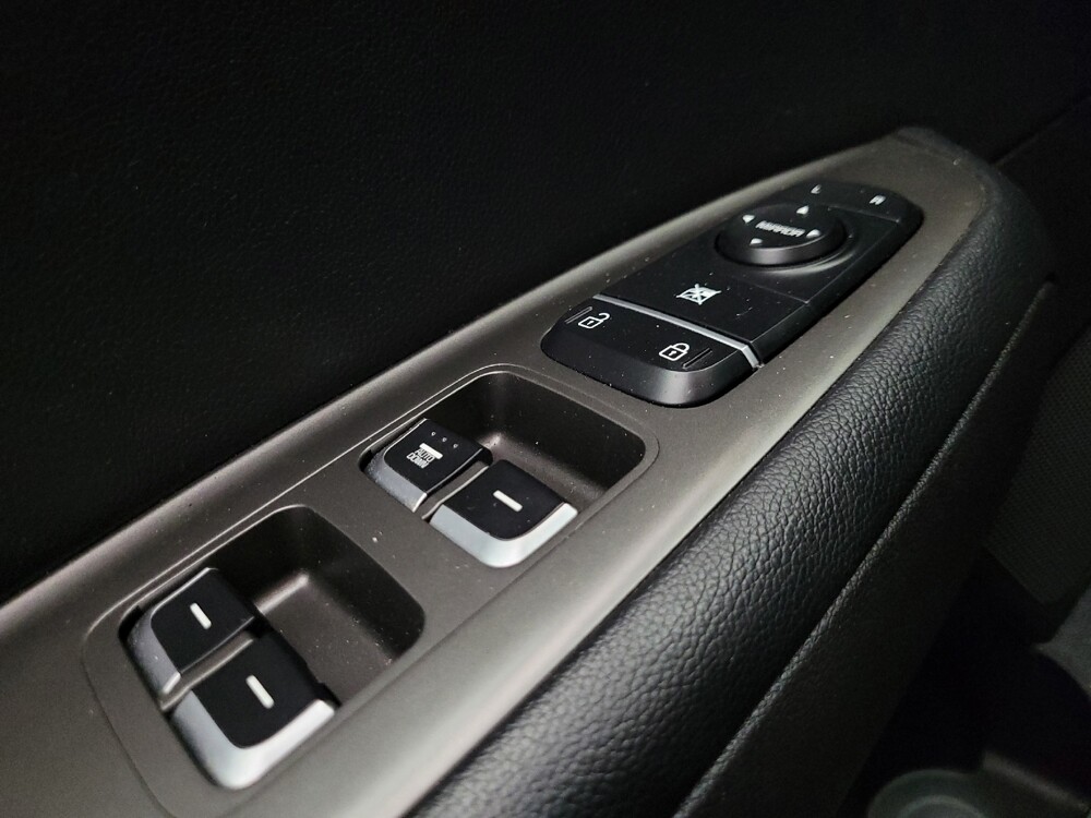 2019 Kia Optima in Glendale, AZ 85301 - 18122475 27