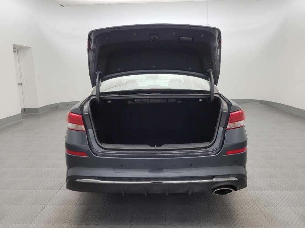 2019 Kia Optima in Glendale, AZ 85301 - 18122475 29