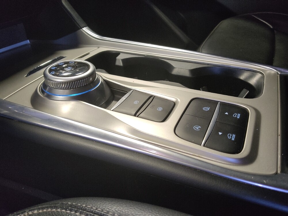 2020 Ford Explorer in Tucson, AZ 85705 - 18122476 26