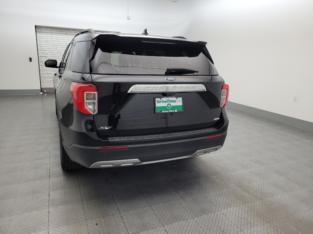 2020 Ford Explorer in Tucson, AZ 85705 - 18122476 6
