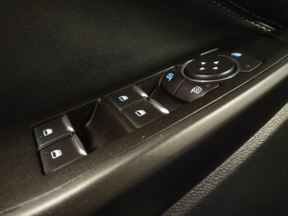 2020 Ford Explorer in Tucson, AZ 85705 - 18122476 27