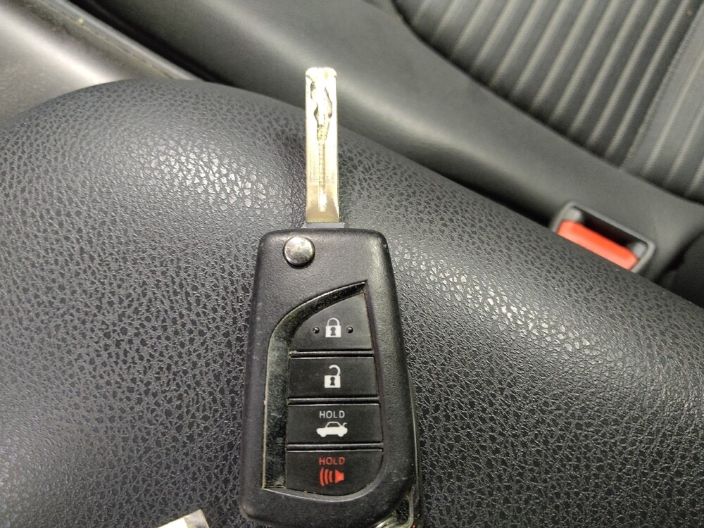 2021 Toyota Camry in Morrow, GA 30260 - 18122479 32