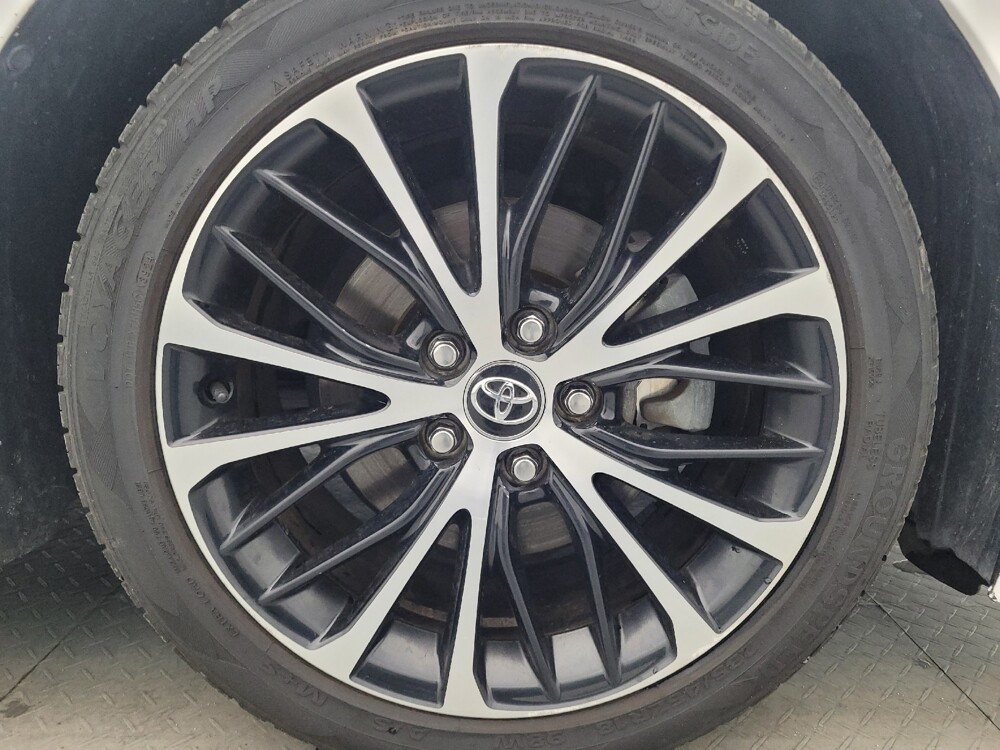 2020 Toyota Camry in Tampa, FL 33612 - 18122482 31