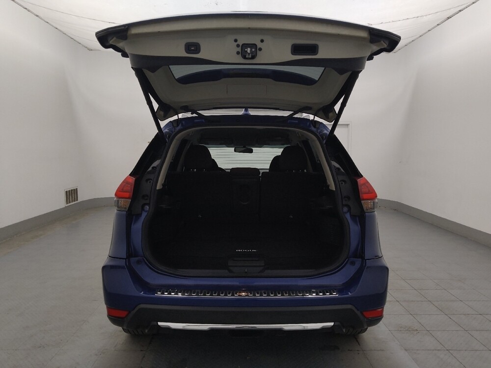 2018 Nissan Rogue in Tampa, FL 33612 - 18122483 29