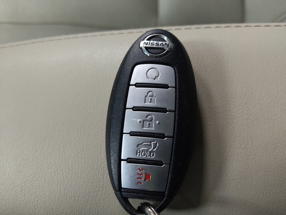 2017 Nissan Murano in Morrow, GA 30260 - 18122485 32