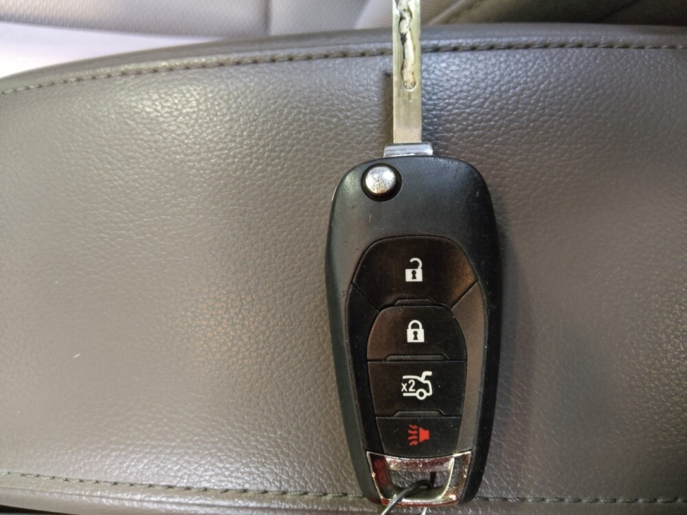 2017 Chevrolet Cruze in Tampa, FL 33612 - 18122486 32