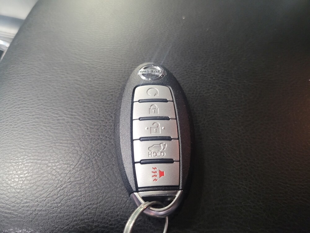 2019 Nissan Pathfinder in Tallahassee, FL 32304 - 18122488 32