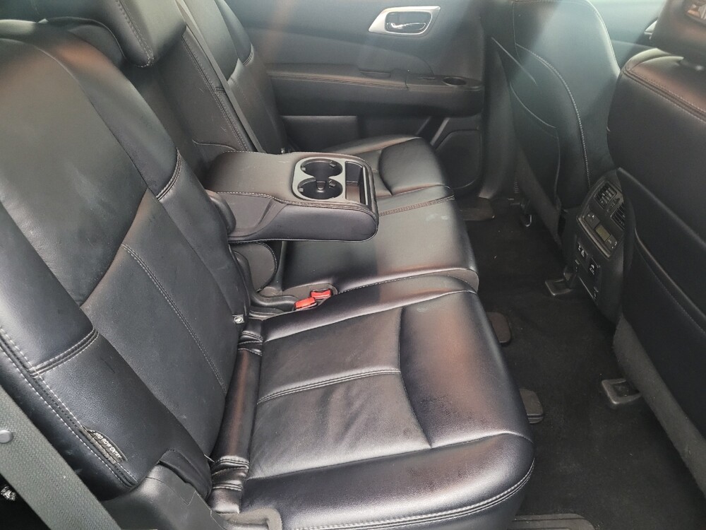 2019 Nissan Pathfinder in Tallahassee, FL 32304 - 18122488 19