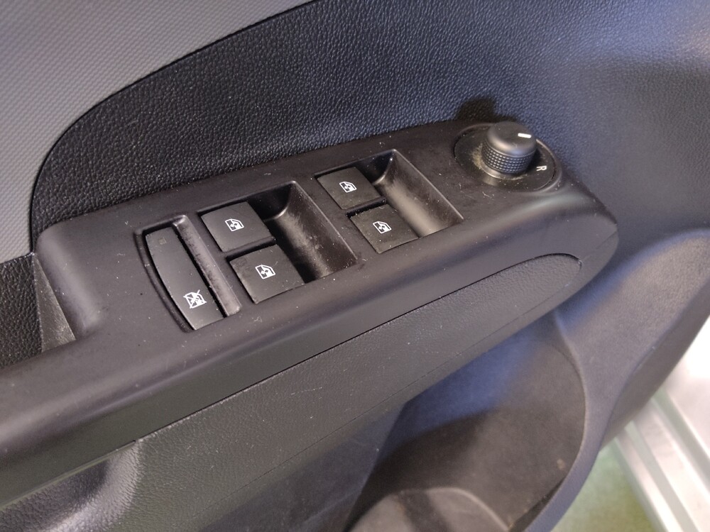 2019 Chevrolet Sonic in Tallahassee, FL 32304 - 18122489 27