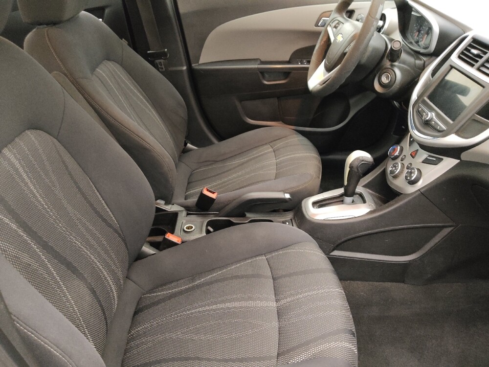 2019 Chevrolet Sonic in Tallahassee, FL 32304 - 18122489 21