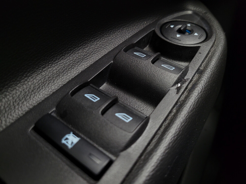 2018 Ford Escape in Las Vegas, NV 89104 - 18122490 27