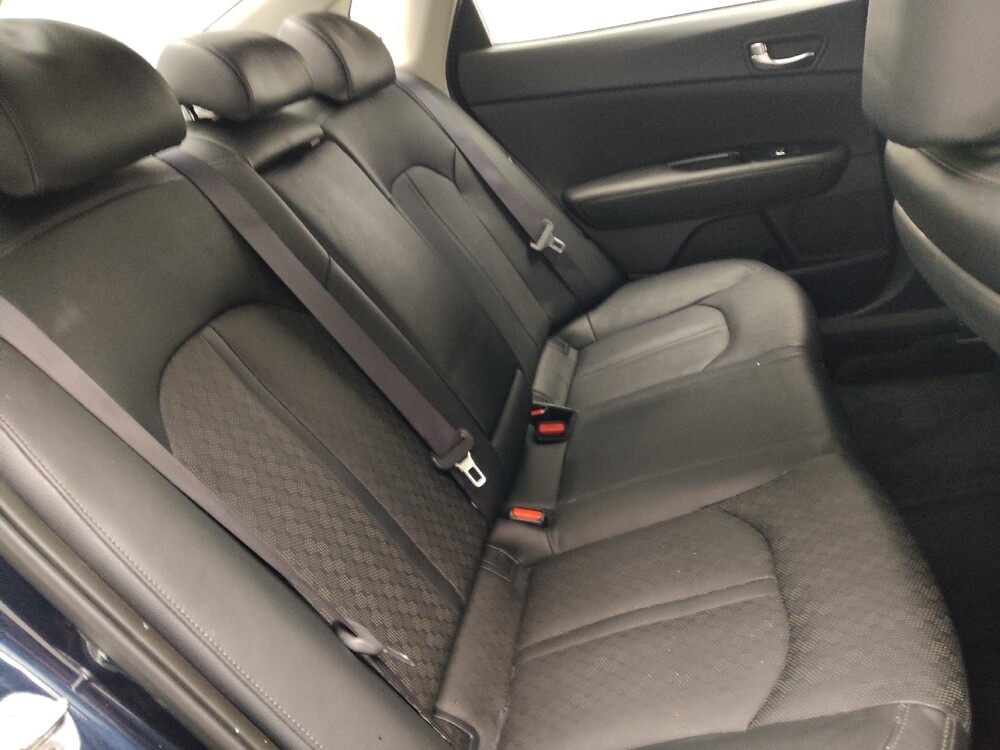 2019 Kia Optima in Conyers, GA 30094 - 18122491 19