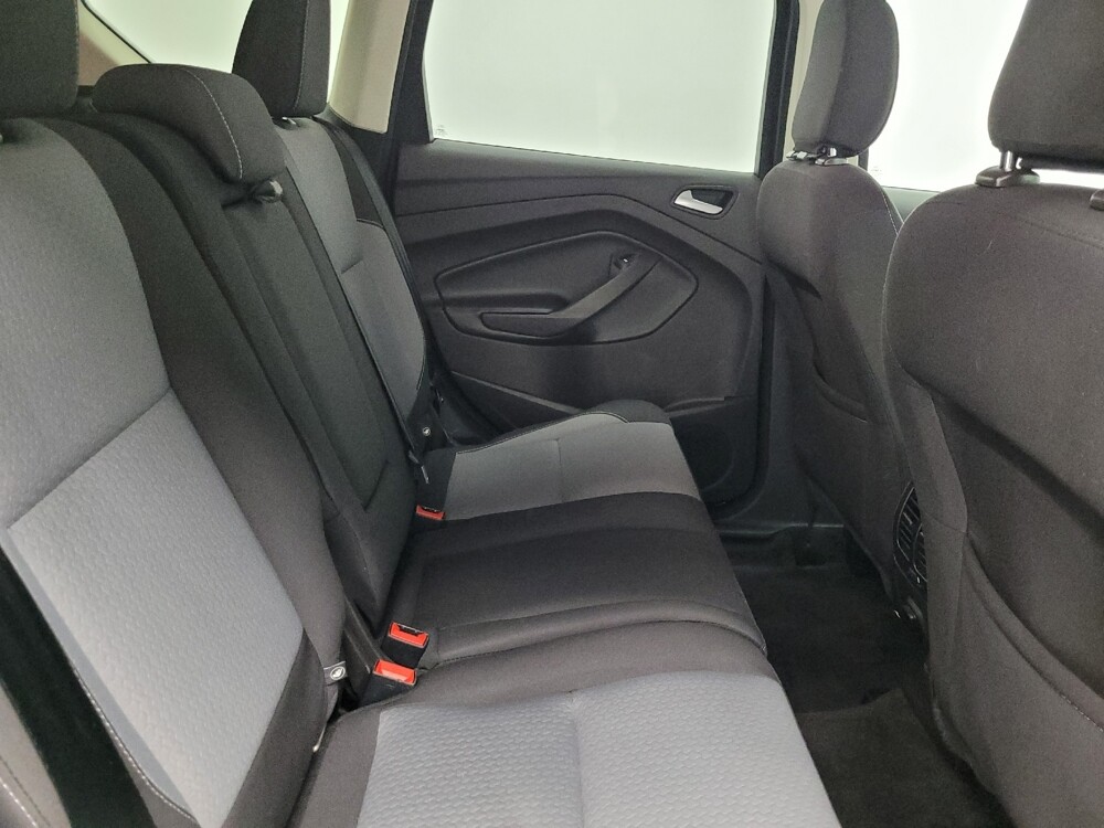 2018 Ford Escape in Las Vegas, NV 89104 - 18122493 19