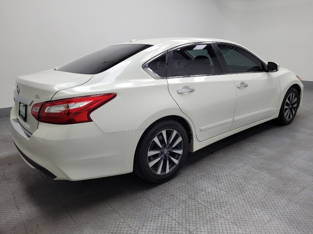 2016 Nissan Altima in Las Vegas, NV 89102 - 18122494 10
