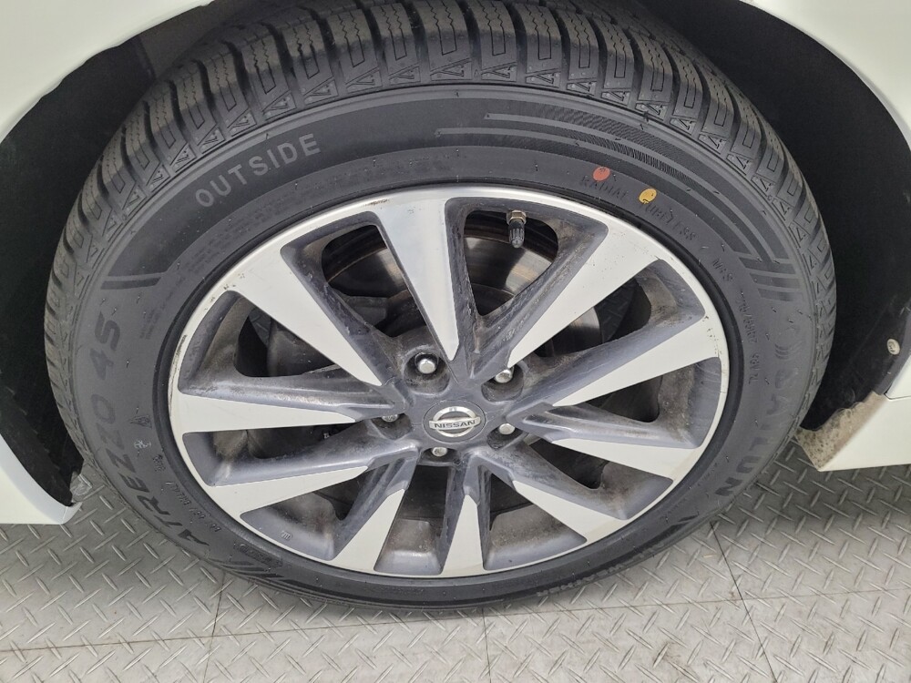 2016 Nissan Altima in Las Vegas, NV 89102 - 18122494 31