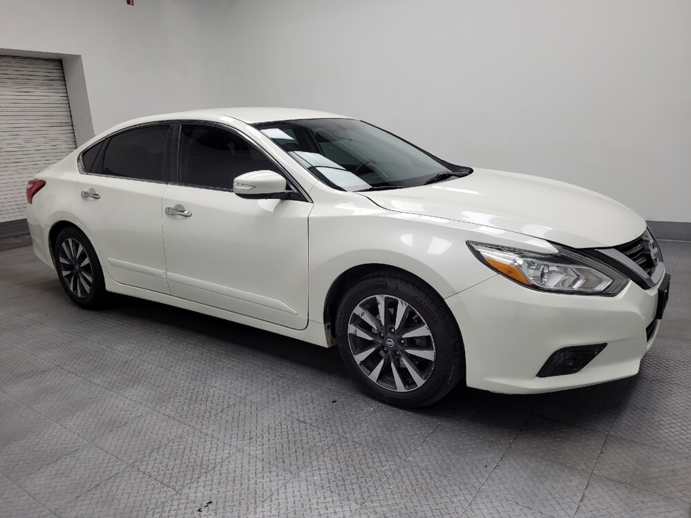 2016 Nissan Altima in Las Vegas, NV 89102 - 18122494 11