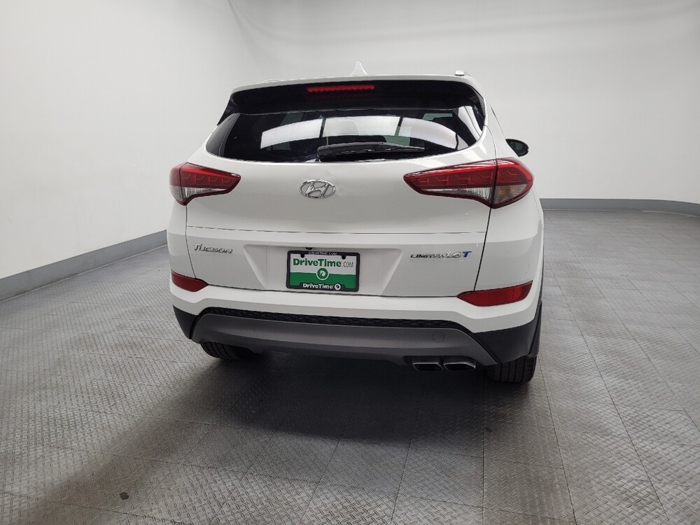 2016 Hyundai Tucson in Las Vegas, NV 89102 - 18122498 7
