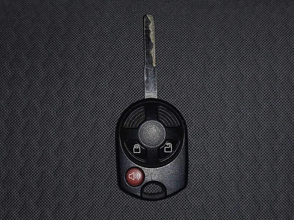 2017 Ford Escape in Ocala, FL 34471 - 18122503 32