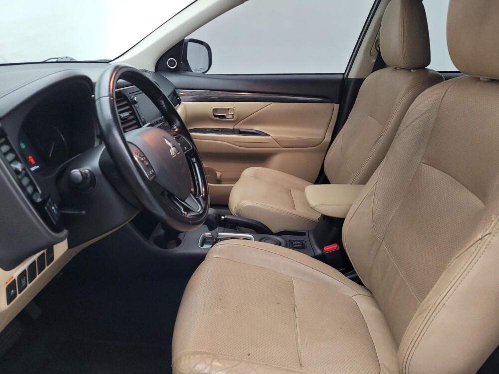 2016 Mitsubishi Outlander in Jacksonville, FL 32210 - 18122504 17