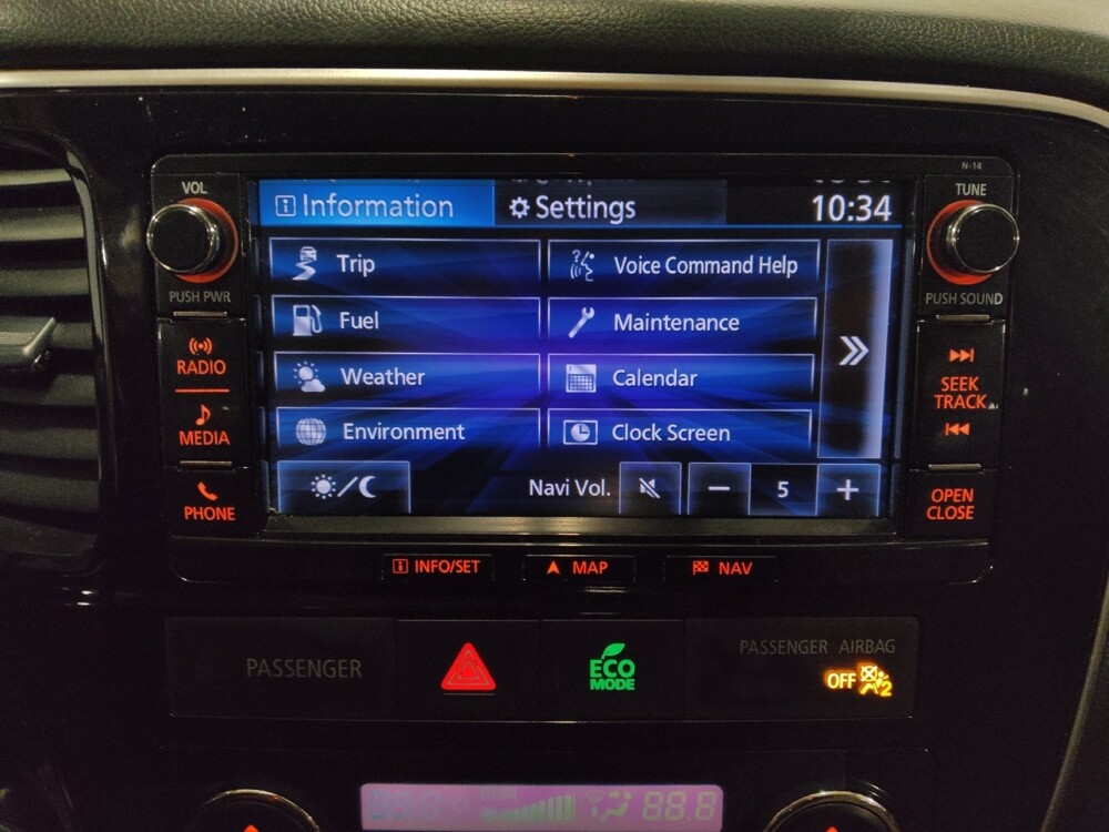 2016 Mitsubishi Outlander in Jacksonville, FL 32210 - 18122504 25