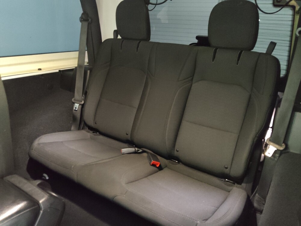 2019 Jeep Wrangler in Orlando, FL 32808 - 18122505 18