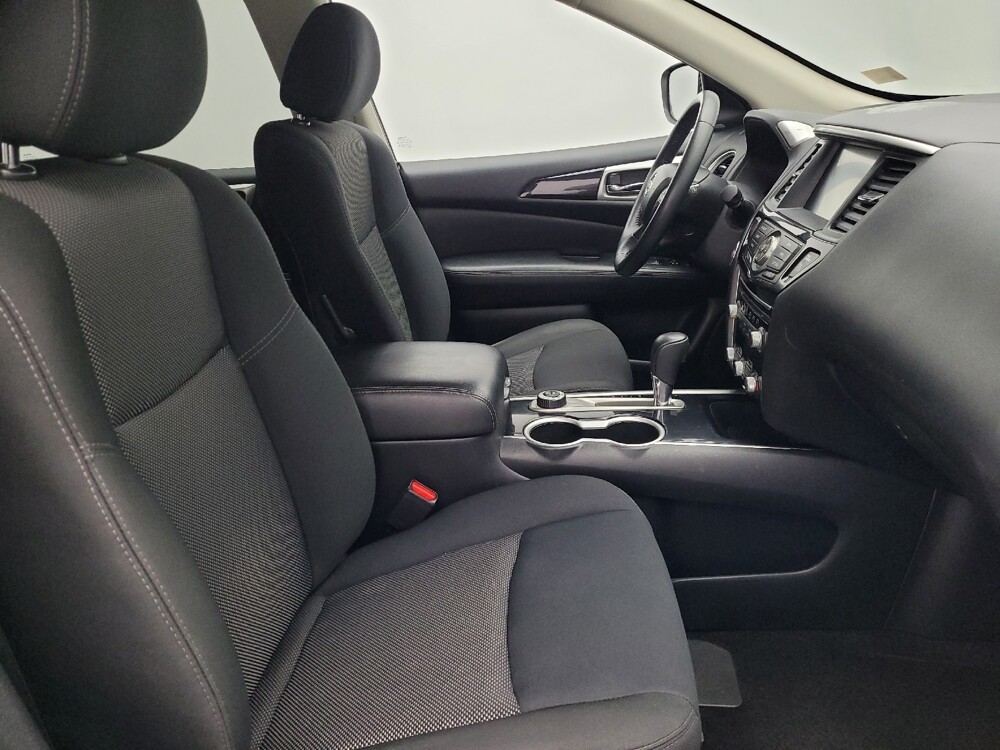 2019 Nissan Pathfinder in Savannah, GA 31419 - 18122507 19