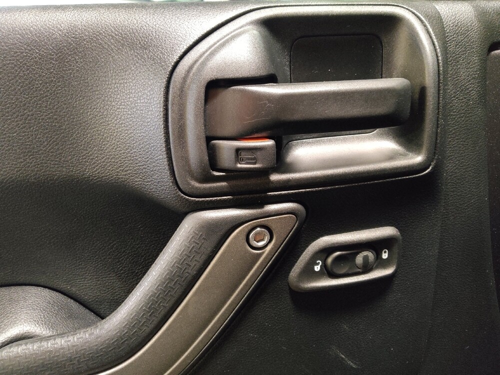 2017 Jeep Wrangler in Kissimmee, FL 34744 - 18122514 27