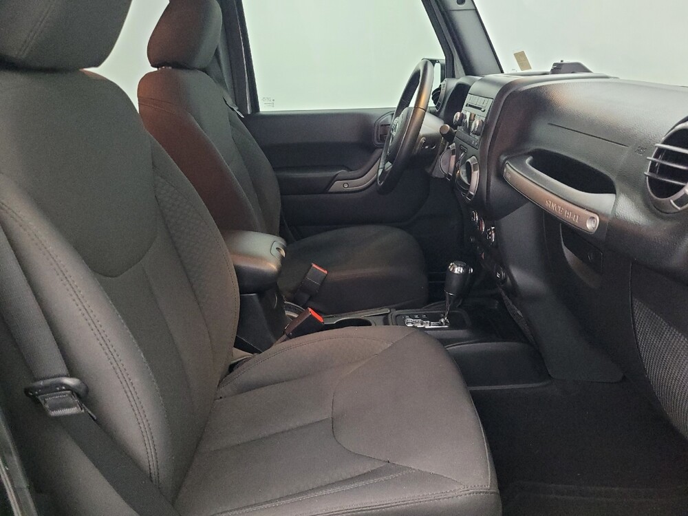 2017 Jeep Wrangler in Kissimmee, FL 34744 - 18122514 21