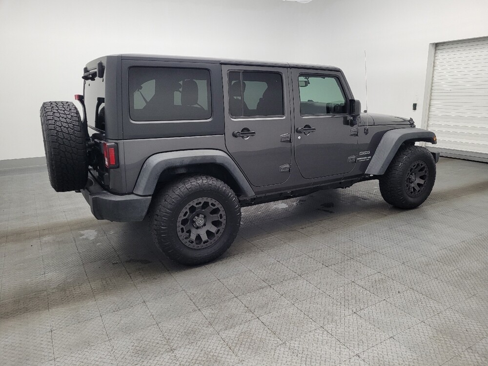 2017 Jeep Wrangler in Kissimmee, FL 34744 - 18122514 10