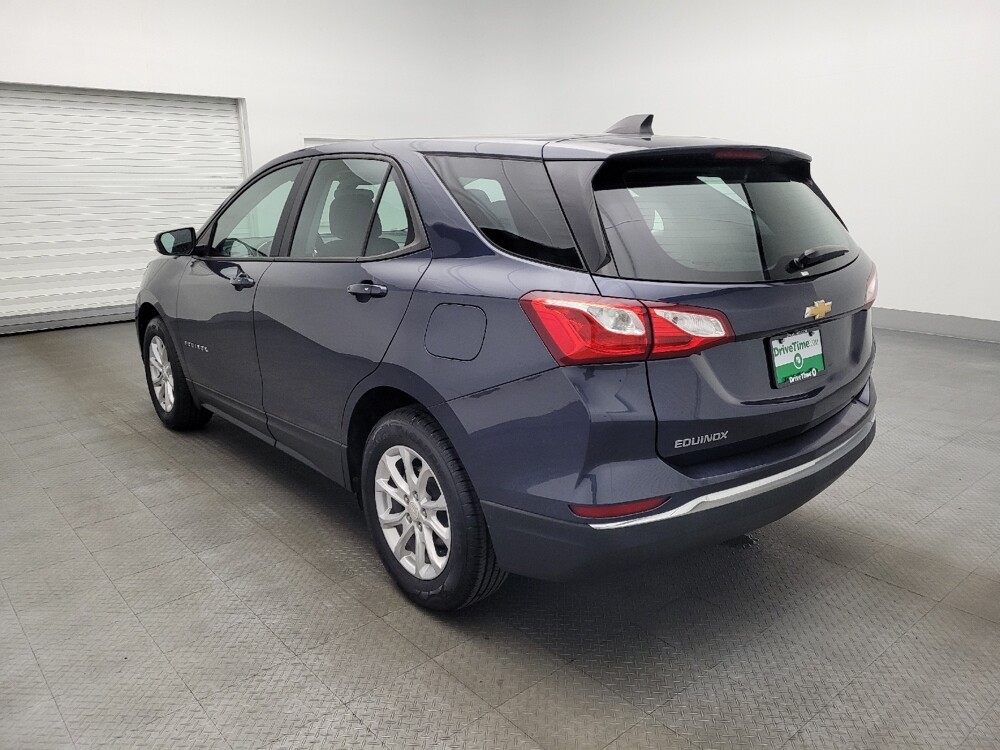 2018 Chevrolet Equinox in Orlando, FL 32808 - 18122517 5