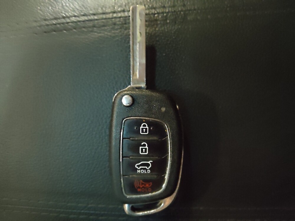 2017 Hyundai Santa Fe in Metairie, LA 70006 - 18122518 32