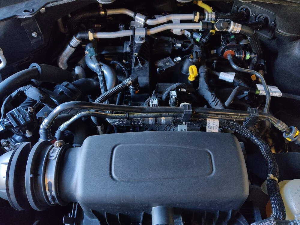 2021 Ford Explorer in Savannah, GA 31419 - 18122520 30