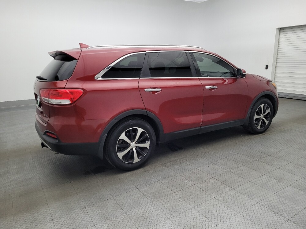 2017 Kia Sorento in Savannah, GA 31419 - 18122524 10