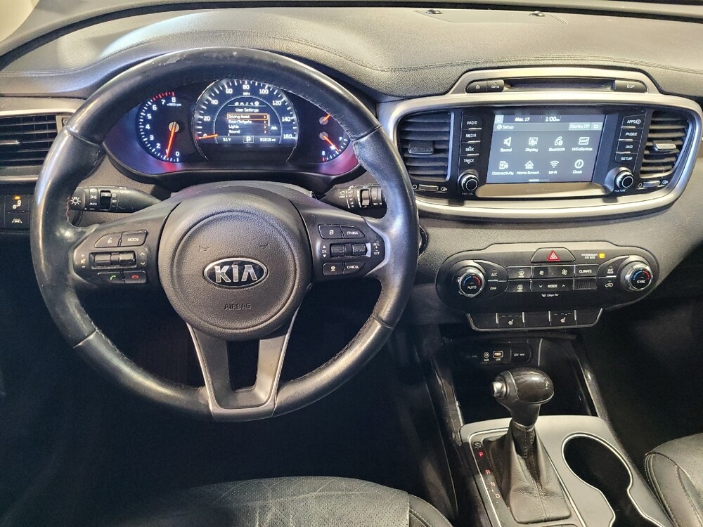 2017 Kia Sorento in Savannah, GA 31419 - 18122524 22