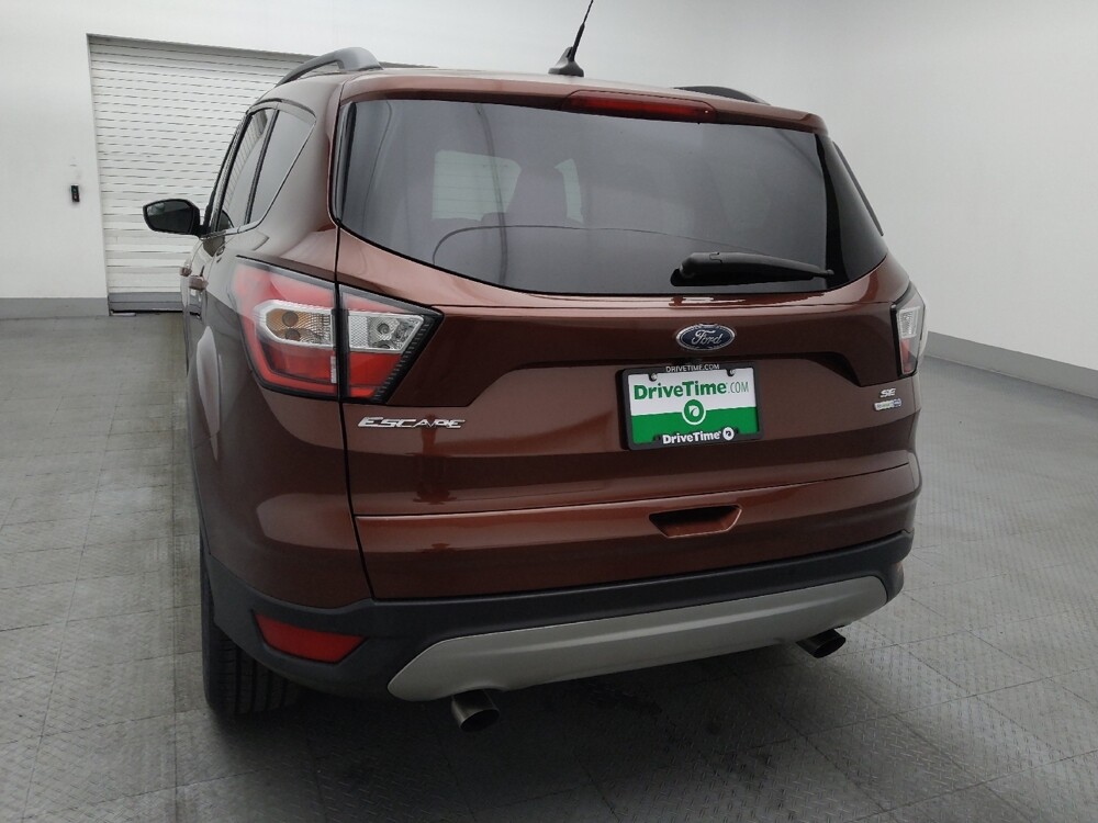 2018 Ford Escape in Metairie, LA 70006 - 18122529 6