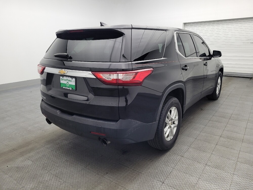 2018 Chevrolet Traverse in Miami, FL 33157 - 18122530 9