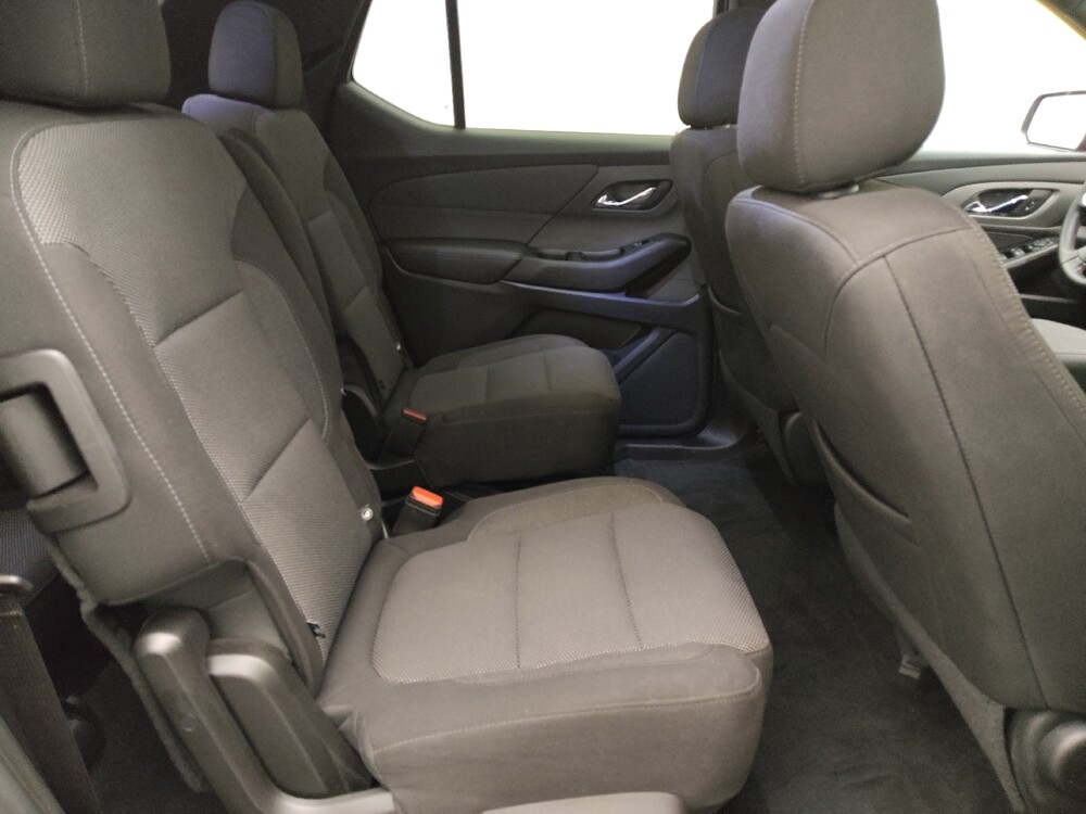 2023 Chevrolet Traverse in Savannah, GA 31419 - 18122531 19