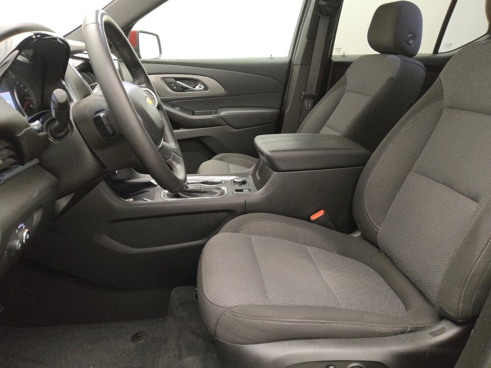 2023 Chevrolet Traverse in Savannah, GA 31419 - 18122531 17