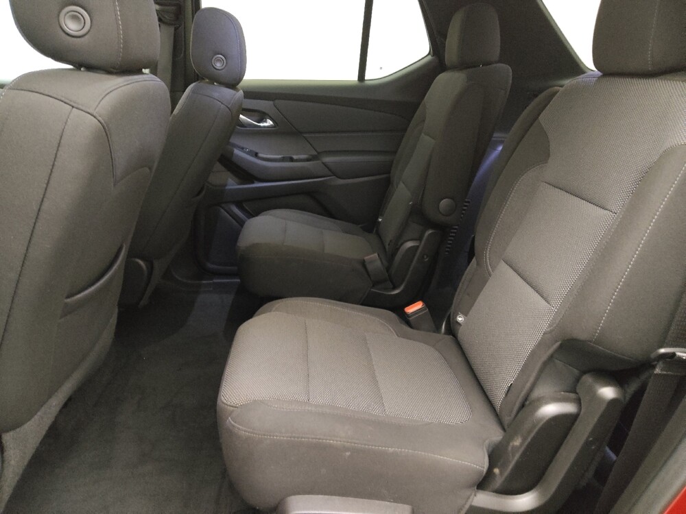 2023 Chevrolet Traverse in Savannah, GA 31419 - 18122531 18