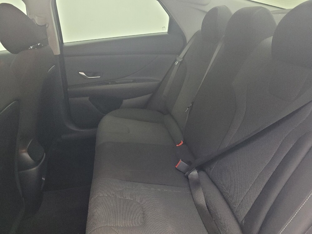 2024 Hyundai Elantra in Charleston, SC 29414 - 18122536 18
