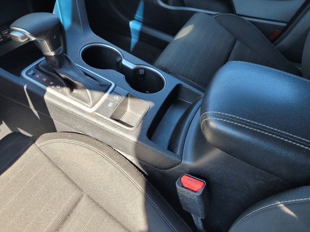 2018 Kia Sportage in Wilmington, NC 28405 - 18122539 26