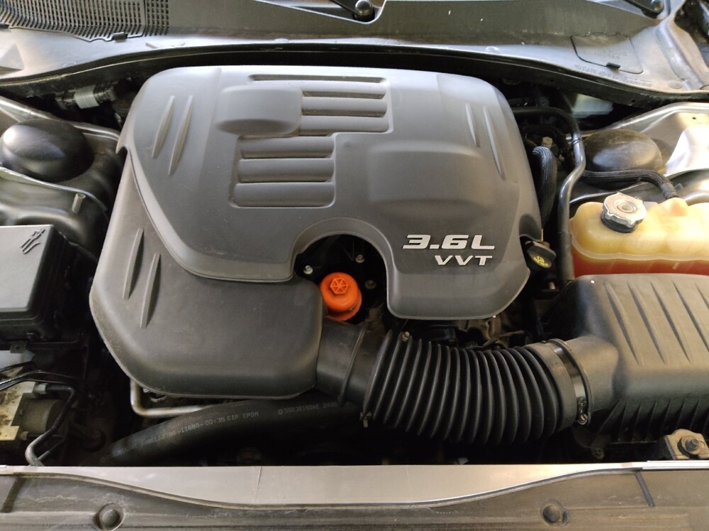 2017 Chrysler 300 in Winston-Salem, NC 27103 - 18122541 30