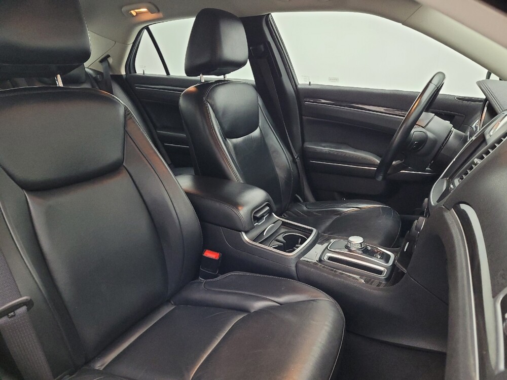 2017 Chrysler 300 in Winston-Salem, NC 27103 - 18122541 21